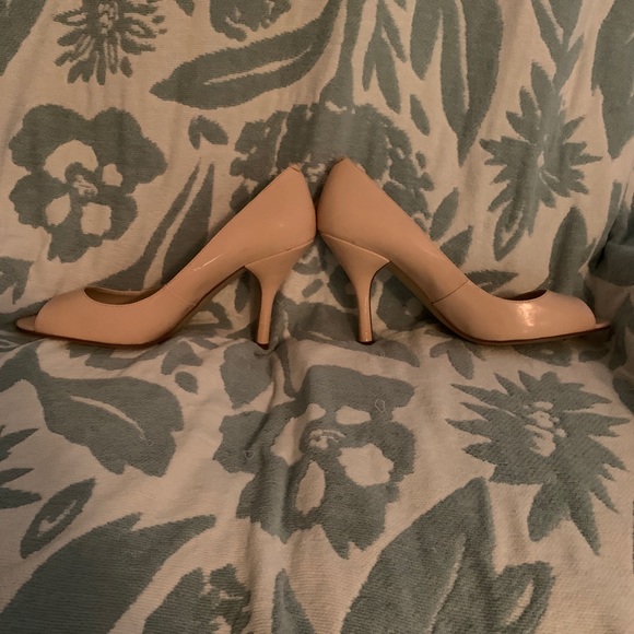 Enzo Angiolini peep toe pumps - Picture 2 of 3